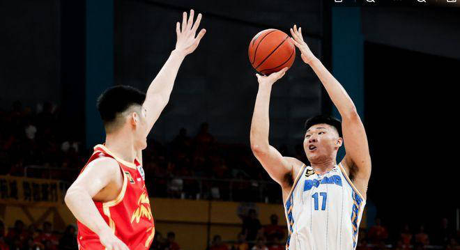 关于CBA球队士气高涨，以全新状态迎接挑战的信息