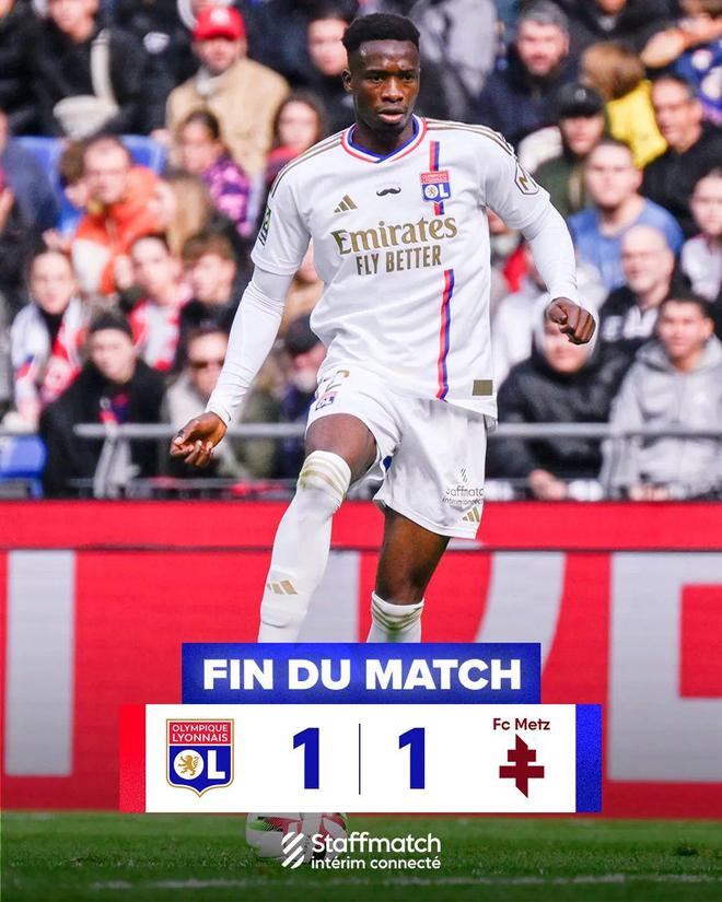 包含梅斯偷袭，里昂主场不守优势被逆转的词条